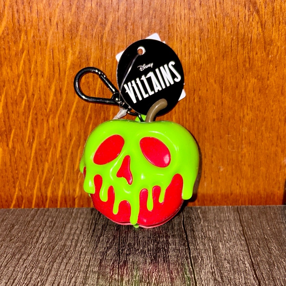 Bath and Body Works Villains Bag Apple Sanitizer Holder